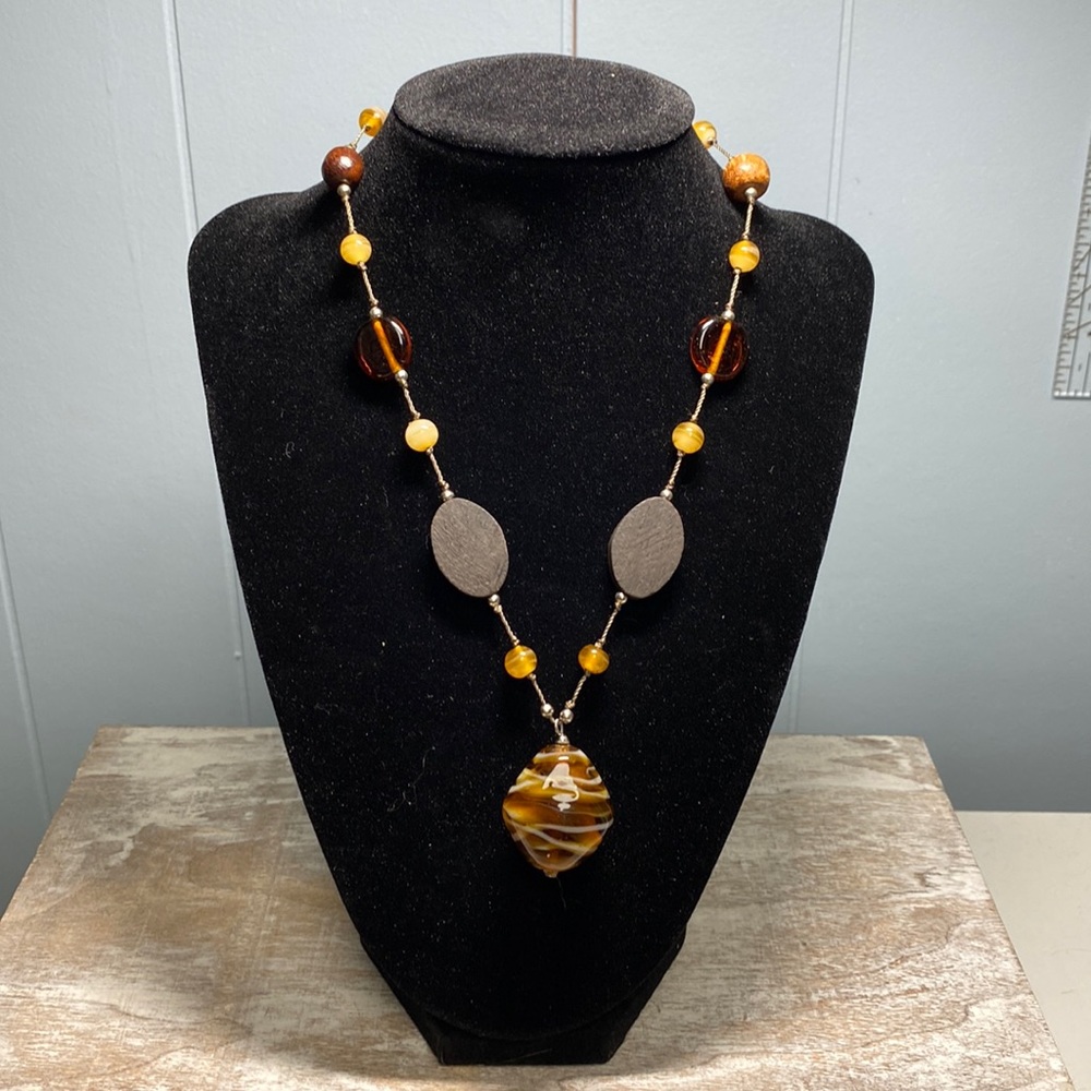 Amber and wood accent necklace